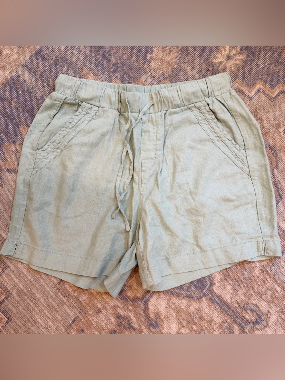 Briggs New York Light Sage Green Linen-Blend Drawstring Shorts